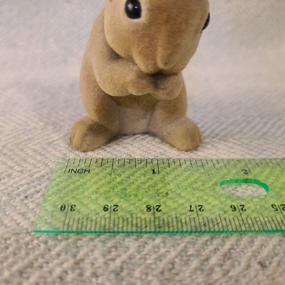 Vintage Hallmark flocked fuzzy rabbit bunny figurine collectible toy - Picture 7 of 7